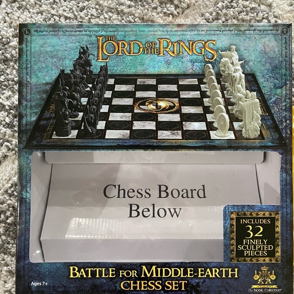 Lord Of The Rings, the battle of the middle earth Chess Set - Picture 3 of 5